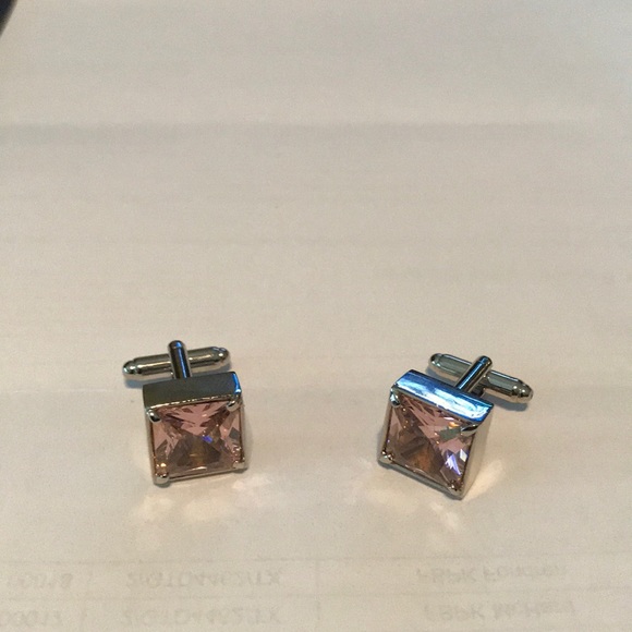 Cufflinks - Picture 3 of 5